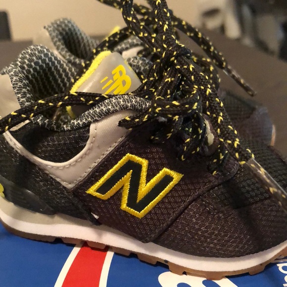 Infant New Balance NEW - Picture 2 of 5